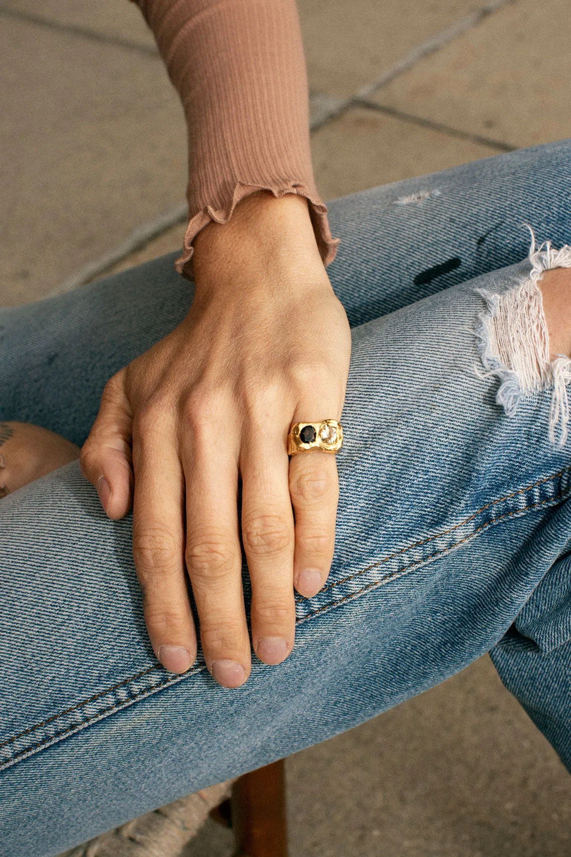 Exclusive Gold Buzo Ring