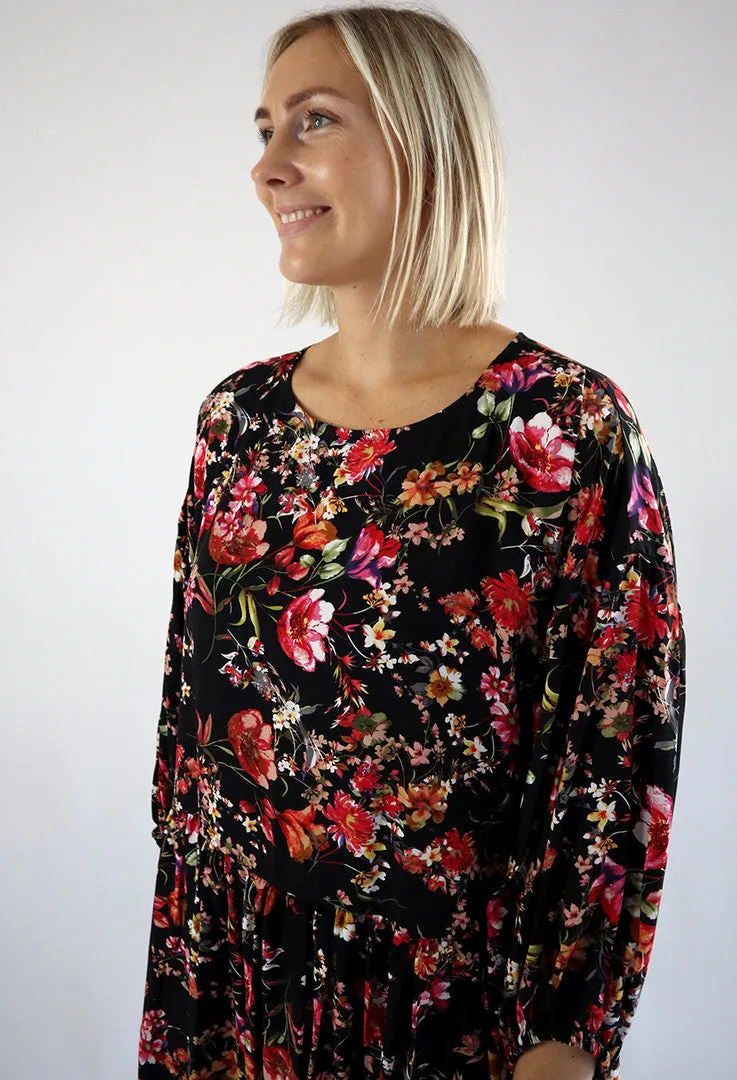 Flirty Dress Flower Garden