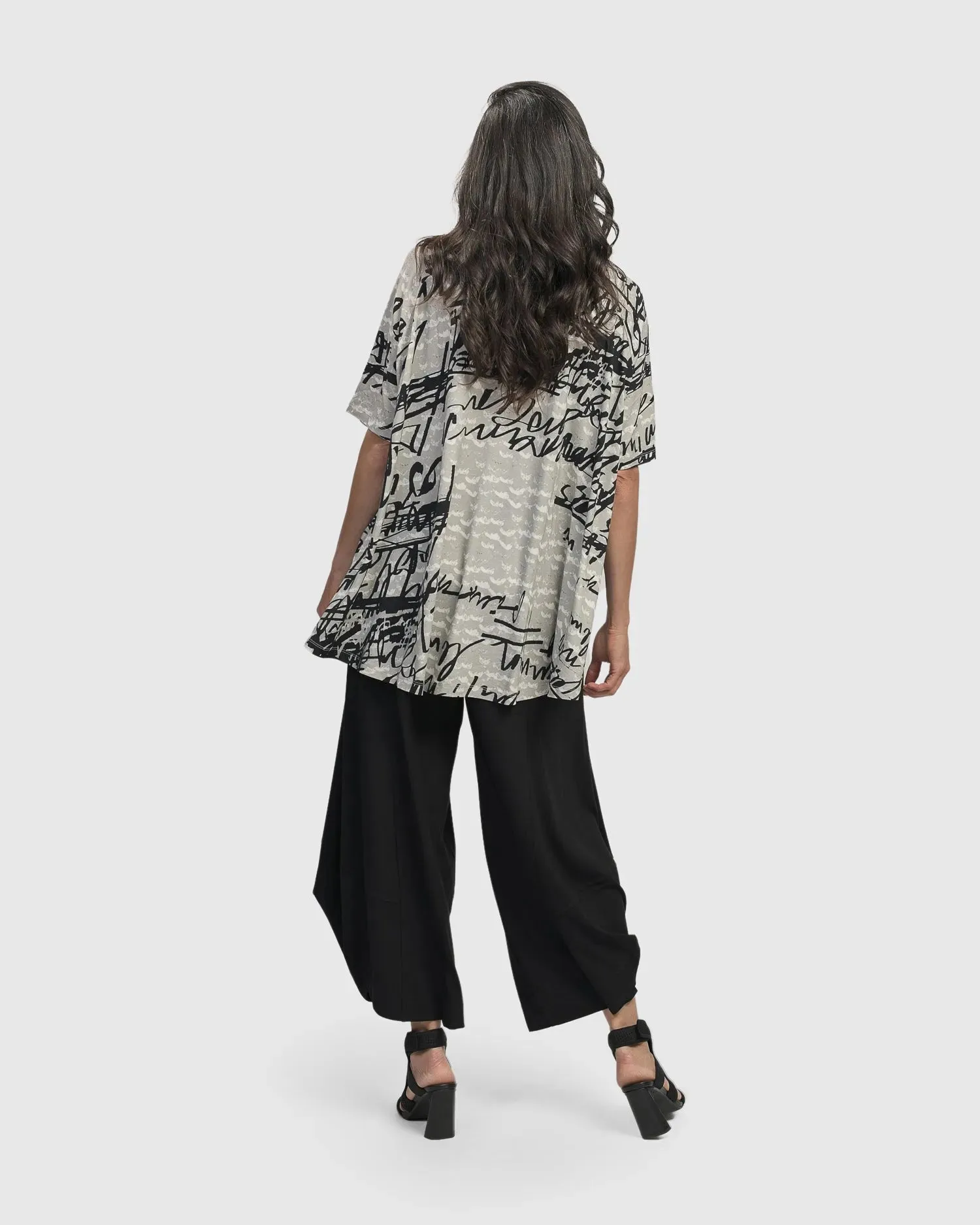 Flirty Swing T-Shirt, Script