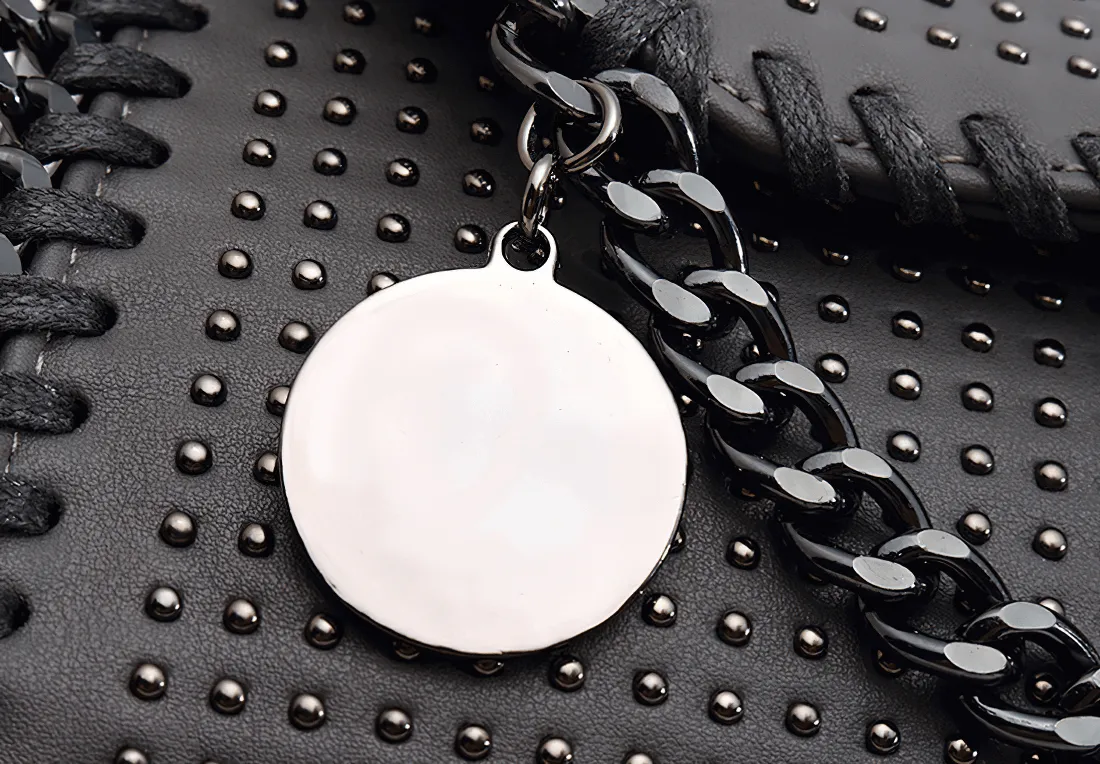 Women's Single Shoulder Clatch-Bag with Chain / Punk Rivets Handbag