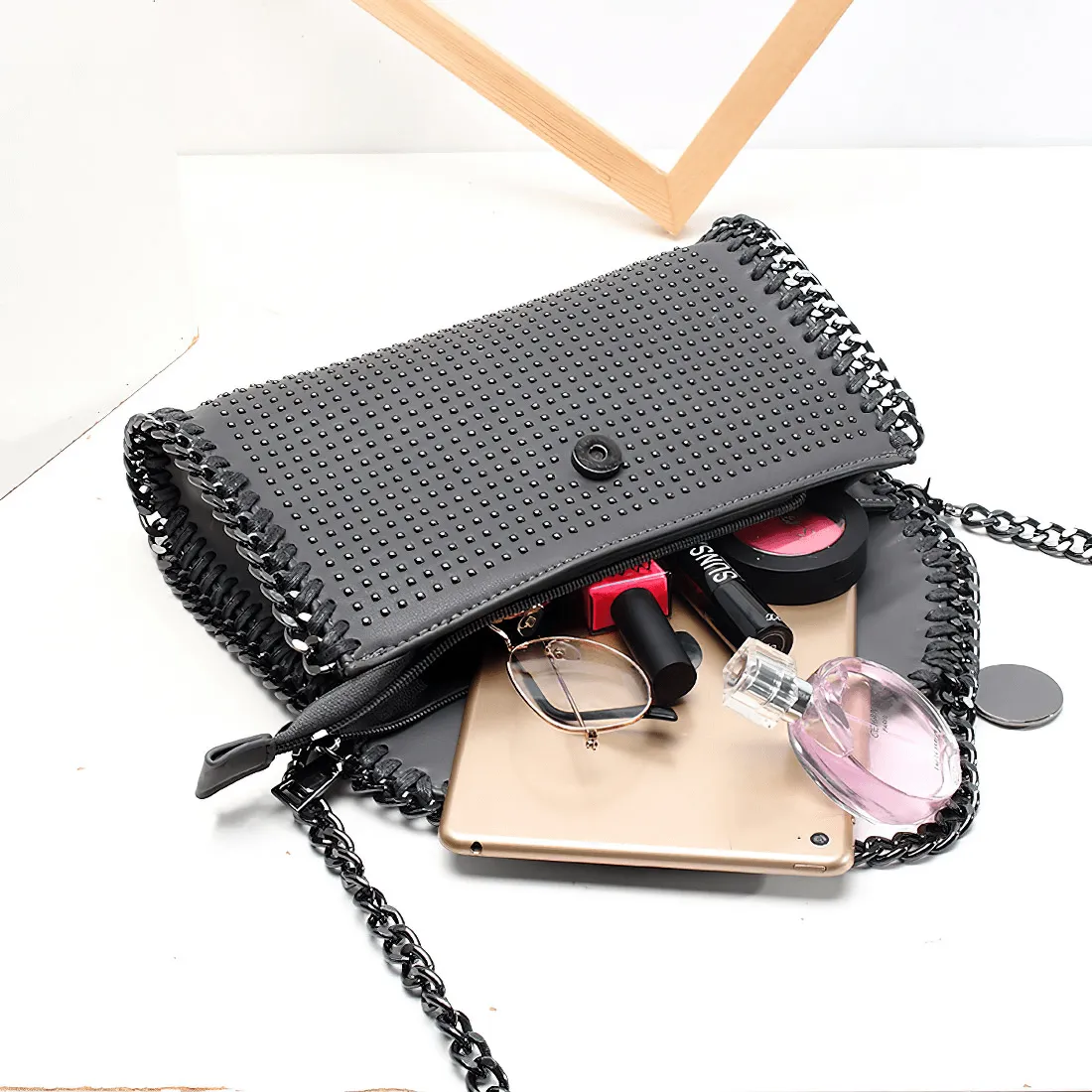 Women's Single Shoulder Clatch-Bag with Chain / Punk Rivets Handbag